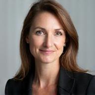 Headshot of Eva Fischer